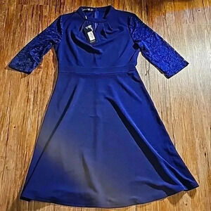 NWT Womens Homeyee Blue Crepe Lace Sleeve Maxi Dress Sz 10